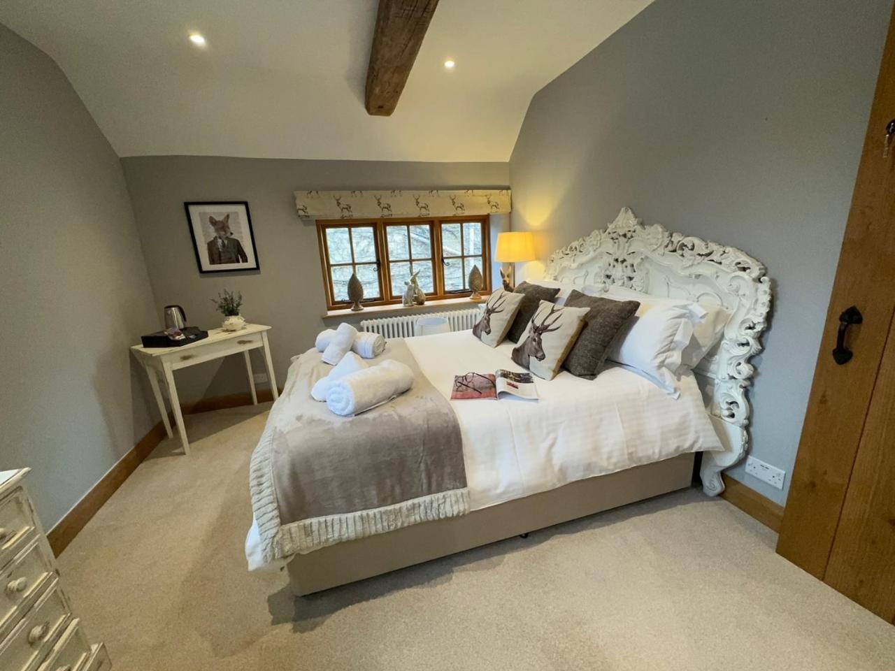 Готель The Coach House Chedworth Екстер'єр фото